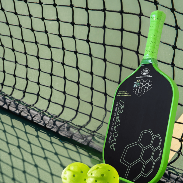 Pickleball People UK - R.A.W. Apis Dorsota Excluder Pro 4.0 4 - Pickleball Paddle