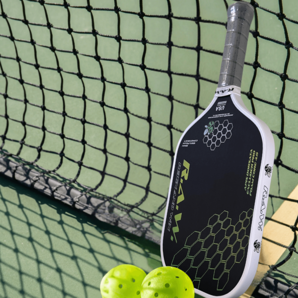Pickleball People UK - R.A.W. Apis Dorsota Excluder Pro Foam Core 4 - Pickleball Paddle